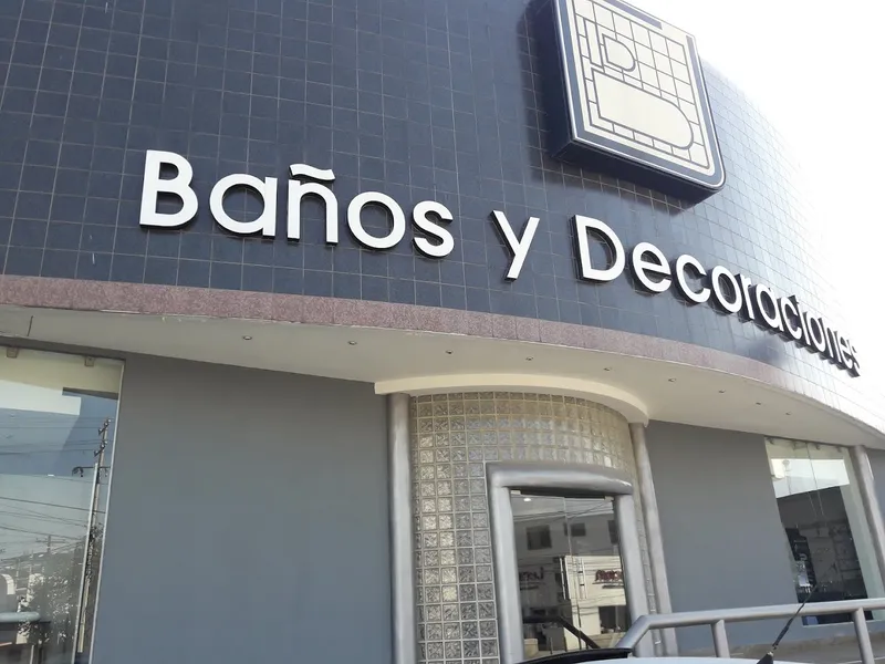Baños y Decoraciones