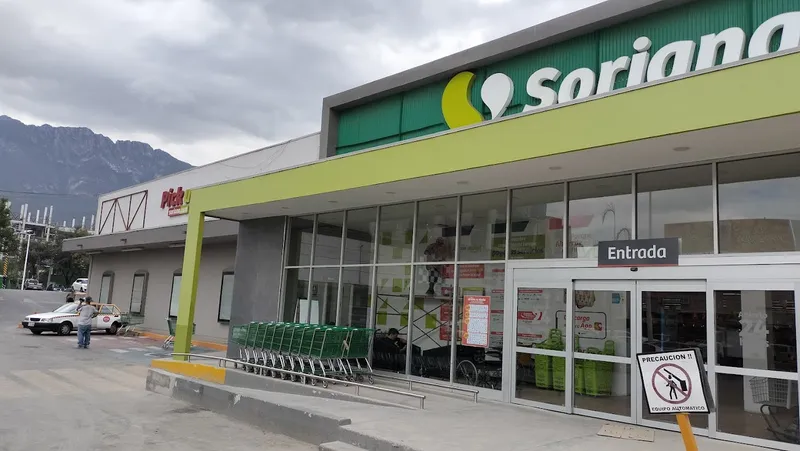 Soriana Súper Valle