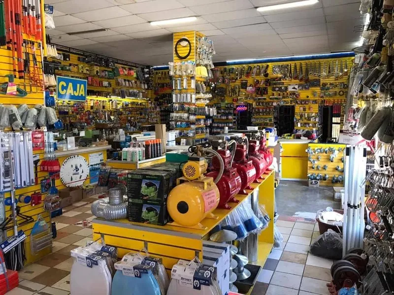 Ferretería Y Plomería La Solución