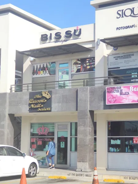 Bissu Boutique / Navarrete