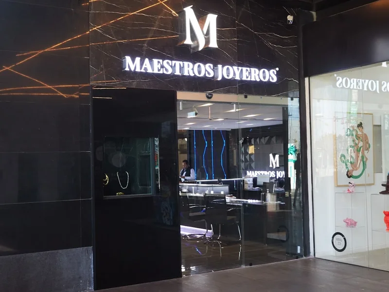 Maestros Joyeros (Lobby 33)