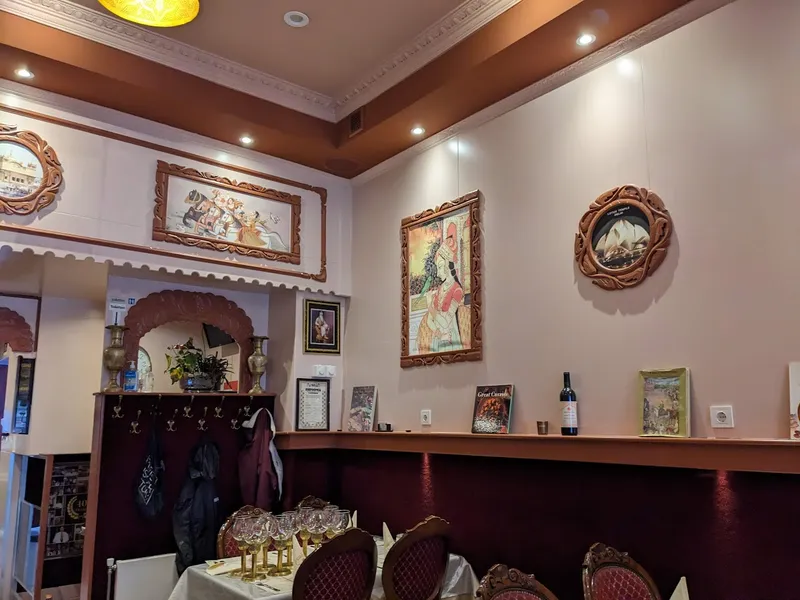 Koh-I-Noor restaurant