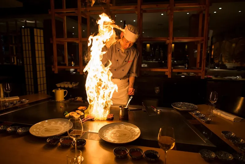 Hosokawa Teppanyaki en Sushi restaurant