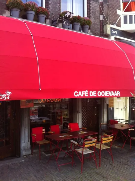 Café De Ooievaar