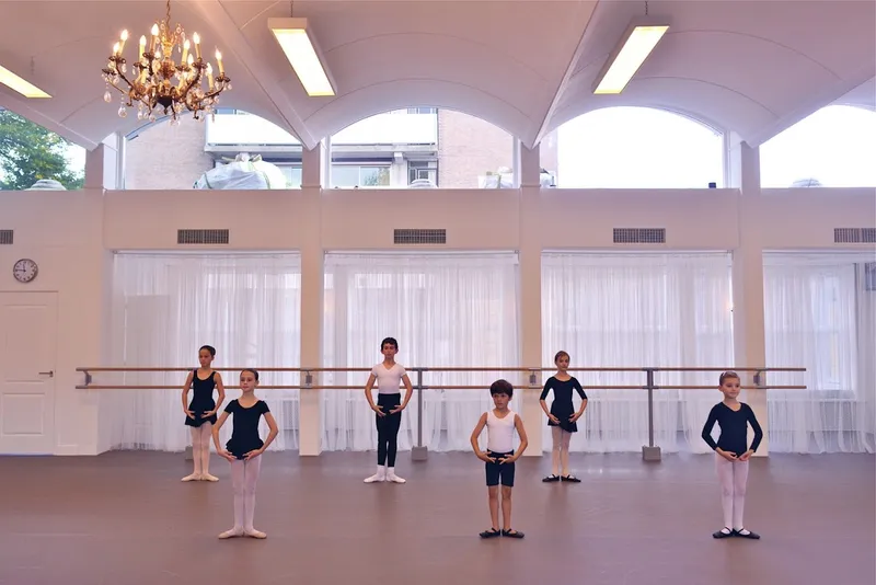 Zhembrovskyy West: Ballet, Dance & Fitness Studio