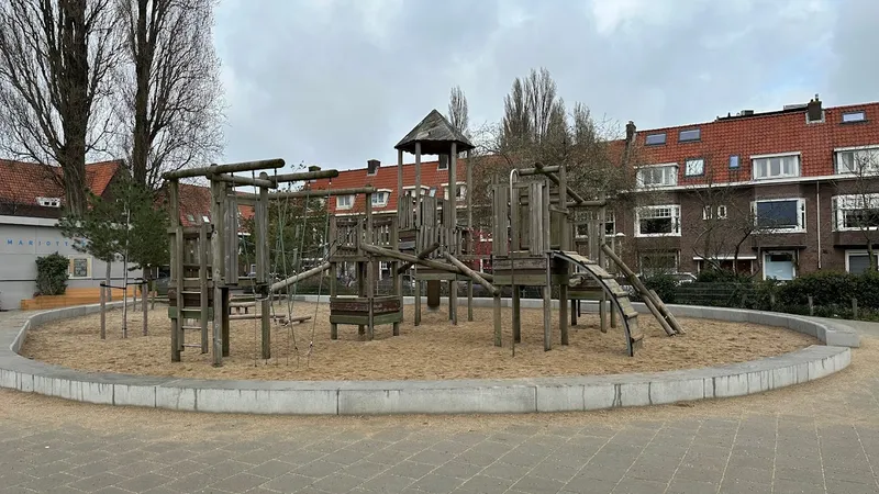 Speeltuin Mariotteplein