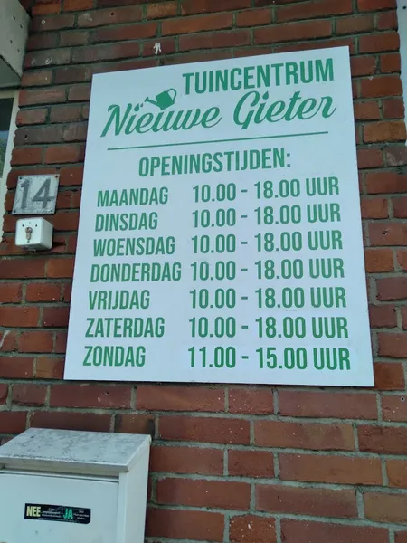 Tuincentrum nieuwe gieter