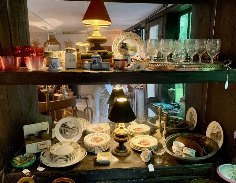 Cachot Curiosa Brocante Antiek Boutique