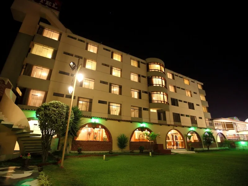 The Rokes Plaza Hotel