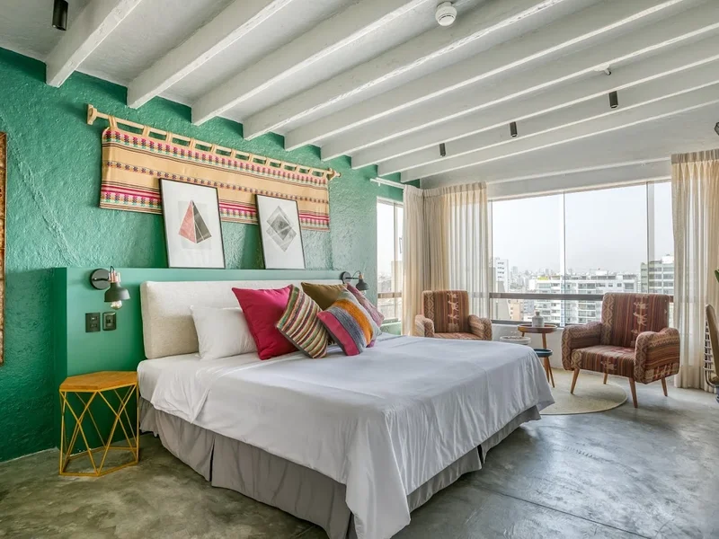 Selina Miraflores Lima