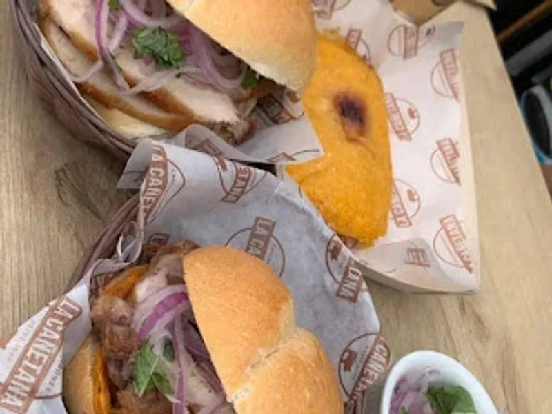 Chicharrones la Cañetana