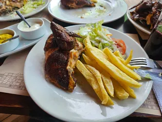 Los mejores 19 restaurantes de pollo ala brasa de Lima