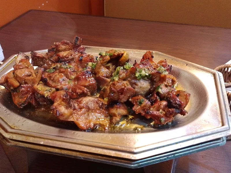 Pollos y Parrillas Real's