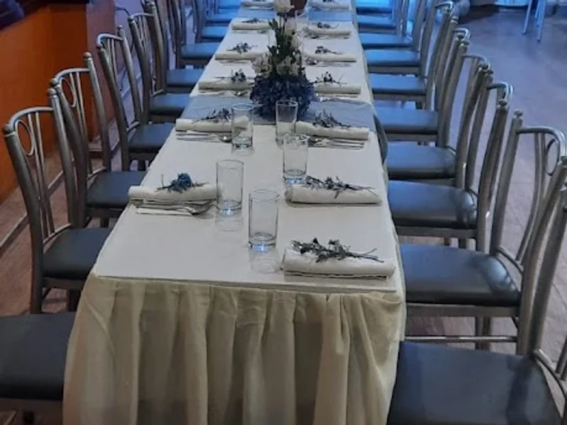 El Otro Gramadal - Restaurante . show