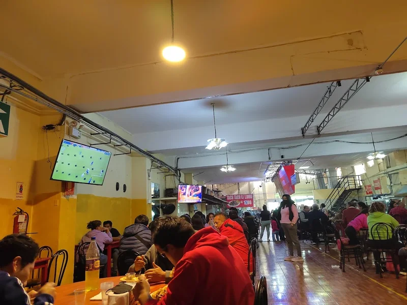 3 Continentes Restaurant