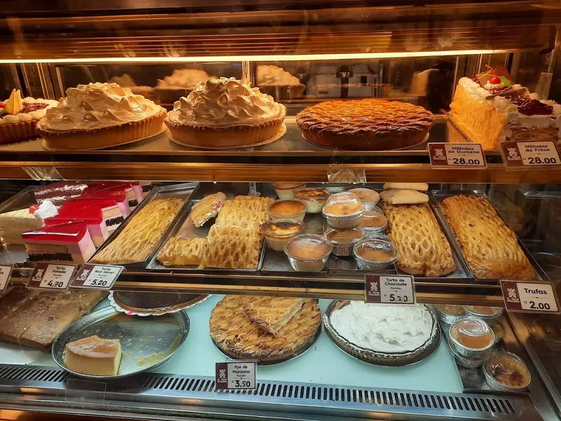 Panadería Pastelería & Cafetería El Gran Molino