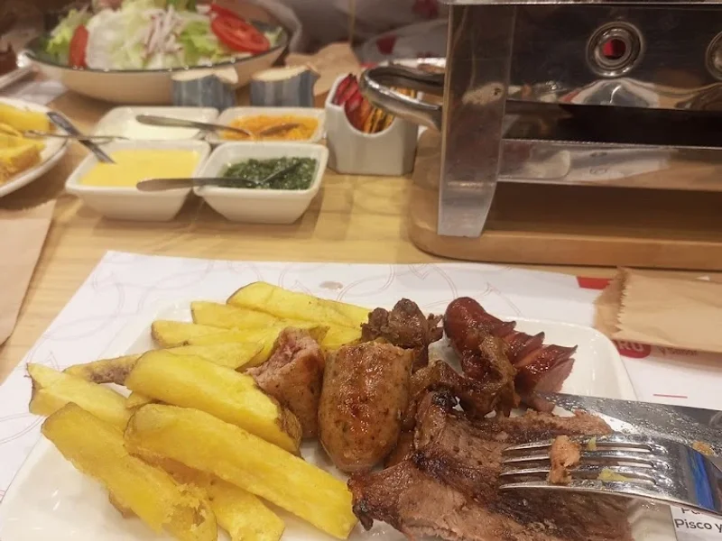 Parú Leña Pisco y Sabor