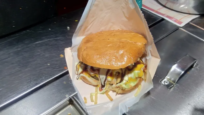 TAYPA HAMBURGUESERÍA