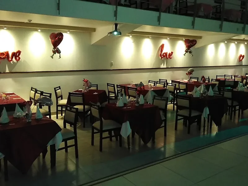 RestoBar "El Perla Negra"