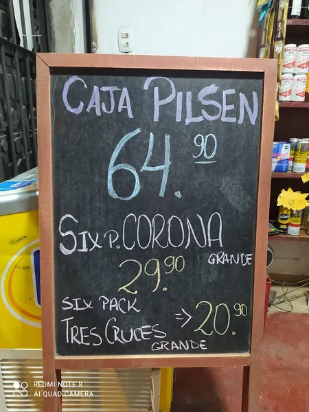 Licorería bodega Alexander