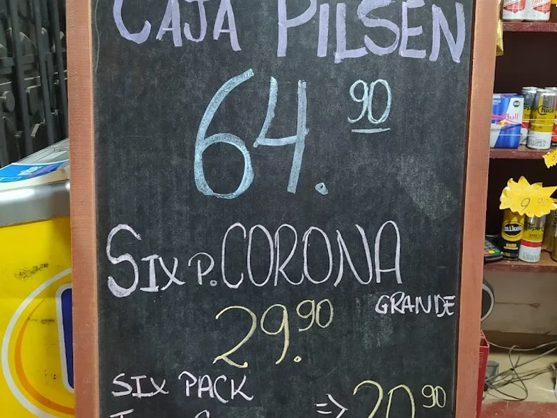 Licorería bodega Alexander