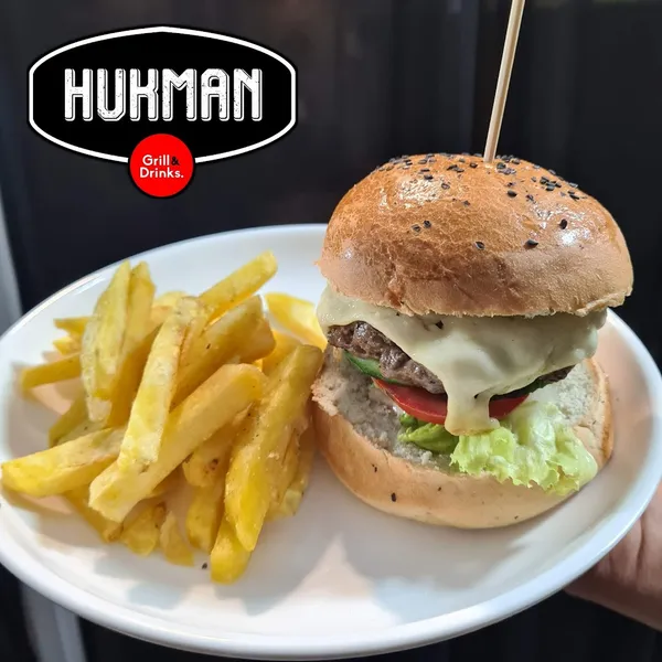 Hukman Grill & Drinks