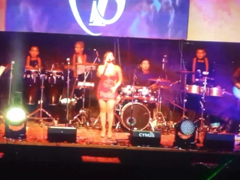 Karaoke Yo si soy villa