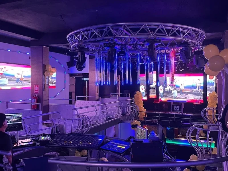 Bering Bou Ate - Discoteca