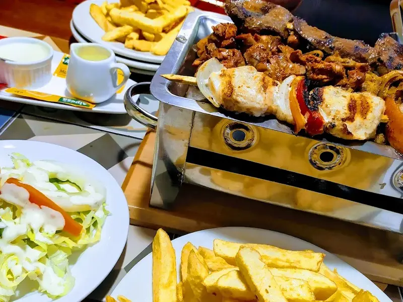 Machi's Pollos & Parrillas