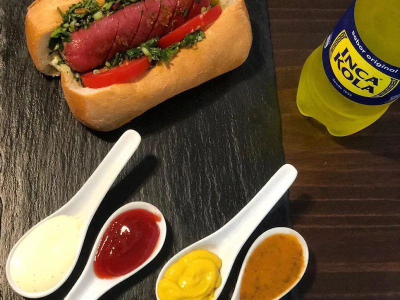 Don Álvaro Sanguchería & Grill