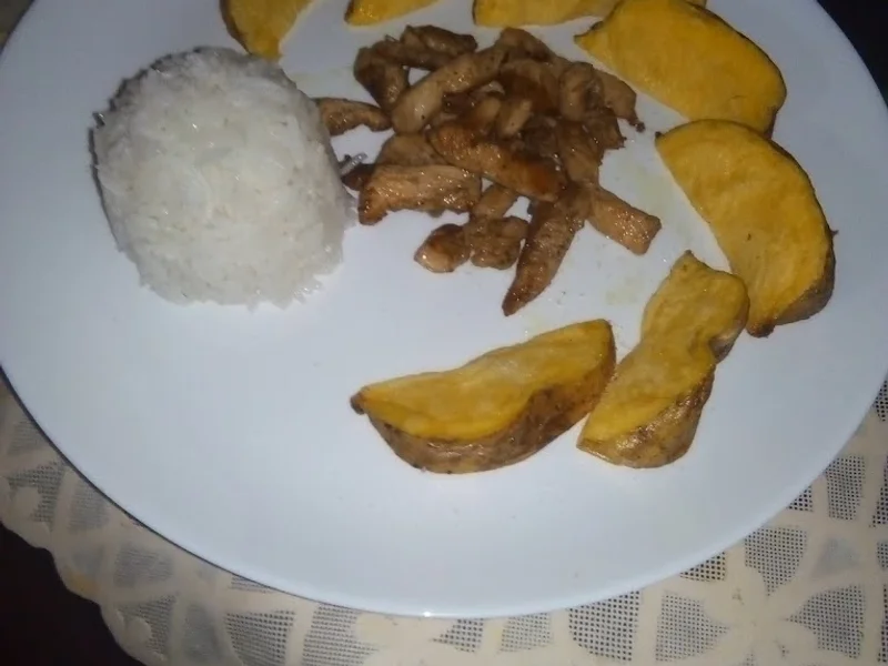 "DULCE BIGAELLA" Café Terraza - Fuente de Soda - Menú - Panadería - Pastelería