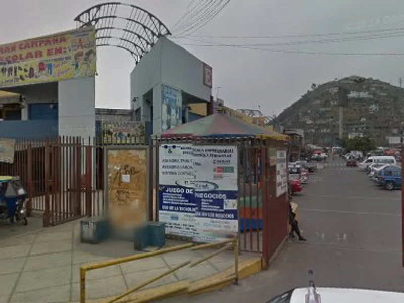 Centro Comercial Plaza Vitarte