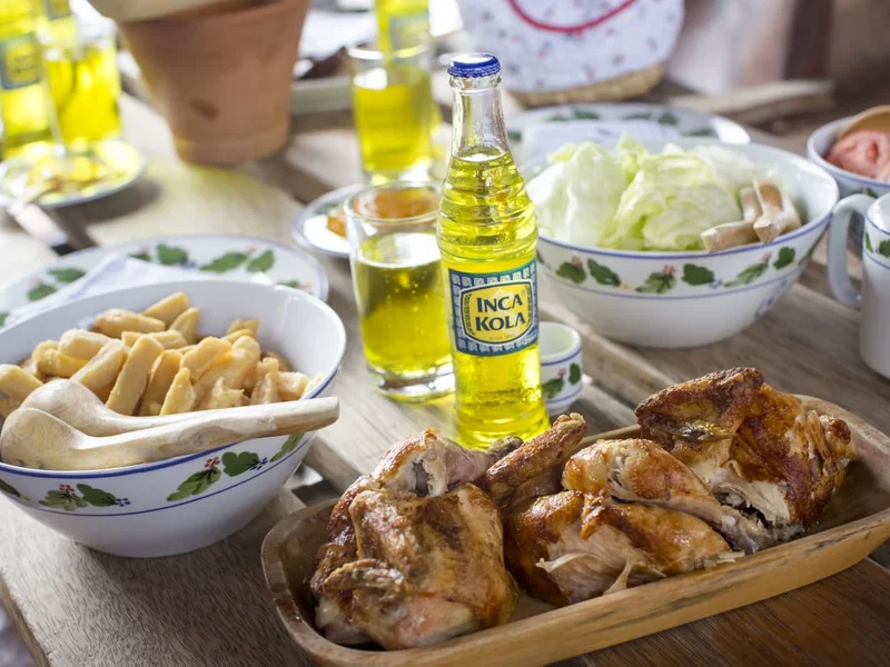 POLLOS Y PARRILLAS " LA LEÑA "