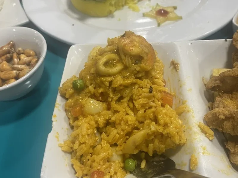 Vista al Mar - Restaurant de Comida Marina y Criolla