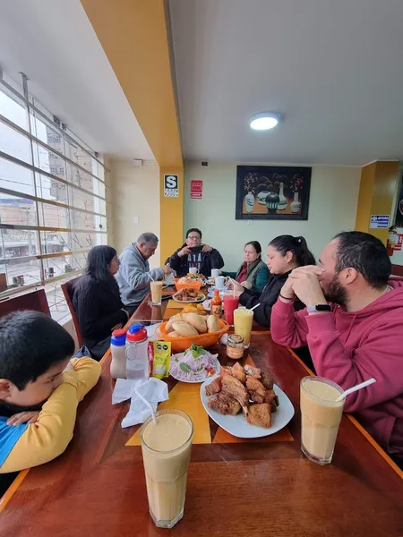 Chicharroneria La Huanquita de Villa