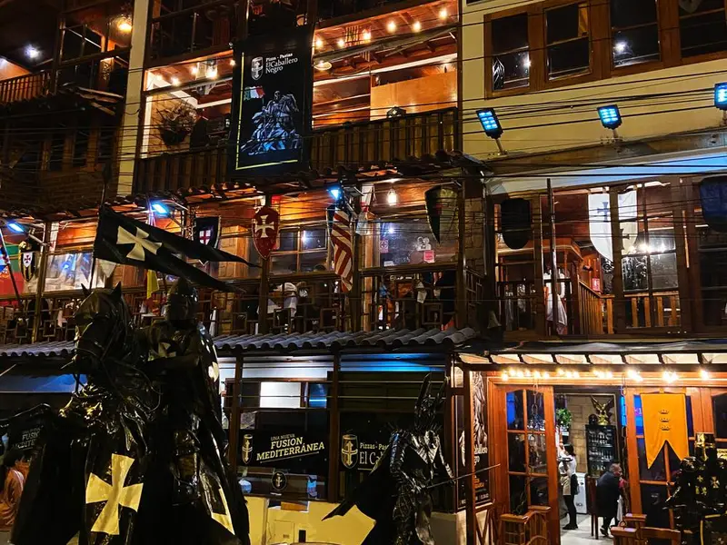 EL CABALLERO NEGRO, UNA NUEVA FUSION MEDITERRANEA