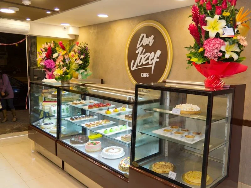 Don Józef Café