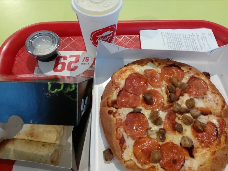 Patio de Comidas - Mallplaza Trujillo