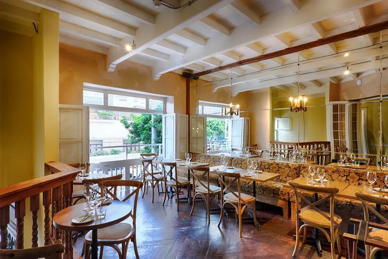 Curador Wine Bar & Shop