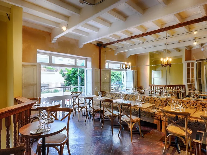 Curador Wine Bar & Shop