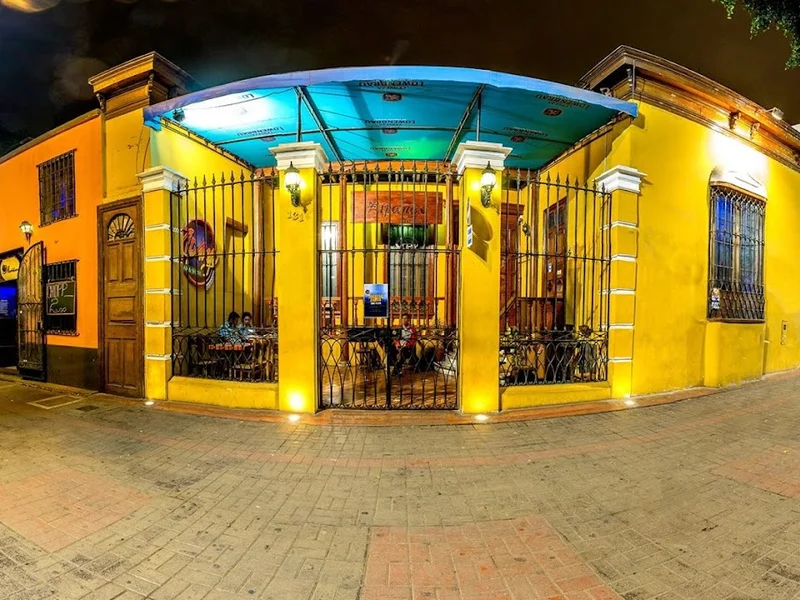 Zipango Bar & Show