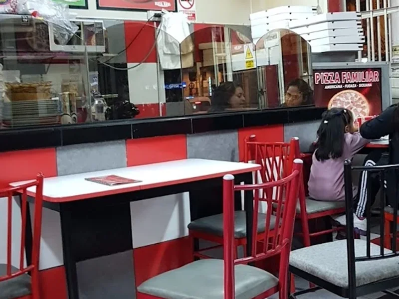 PIZZA RAUL HUANDOY