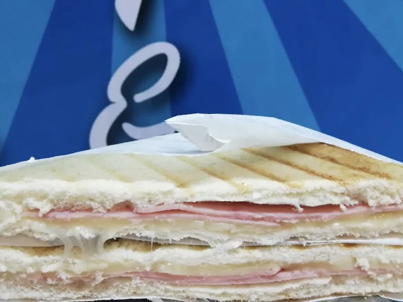 Crepas & Jugos - Los Olivos