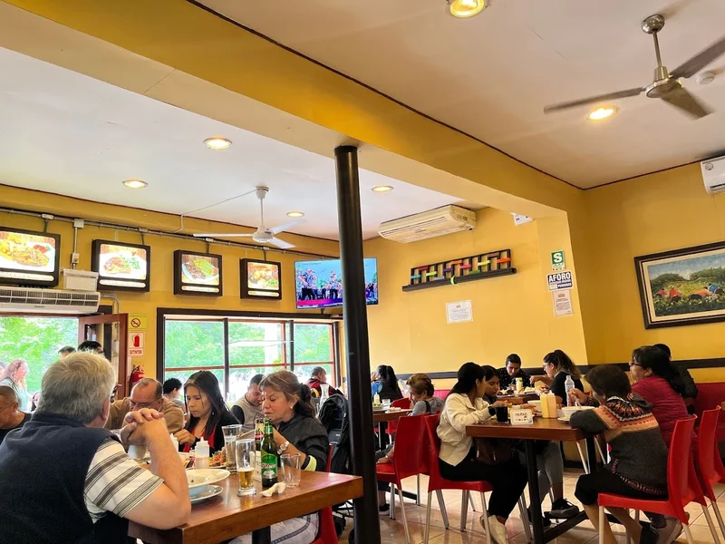 KIRIKO Pollos y Parrillas