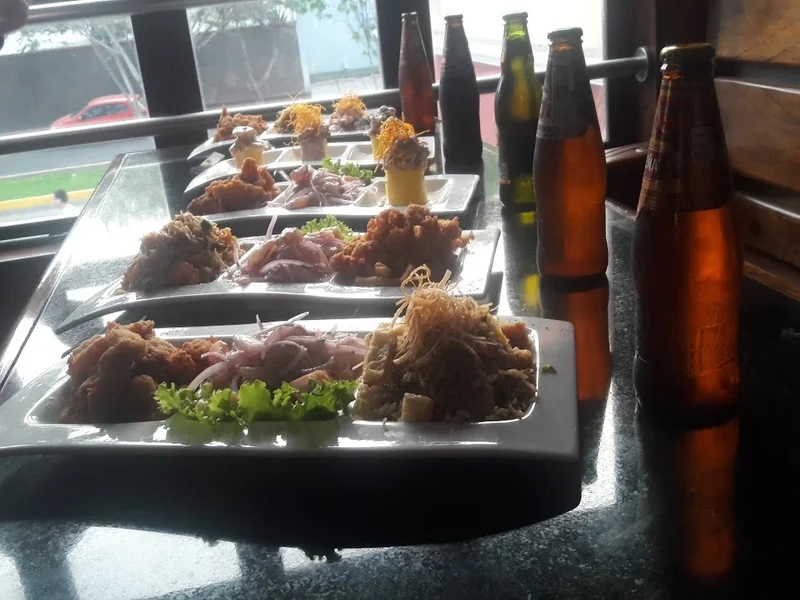 Campollo Pollos & Grill Restaurant