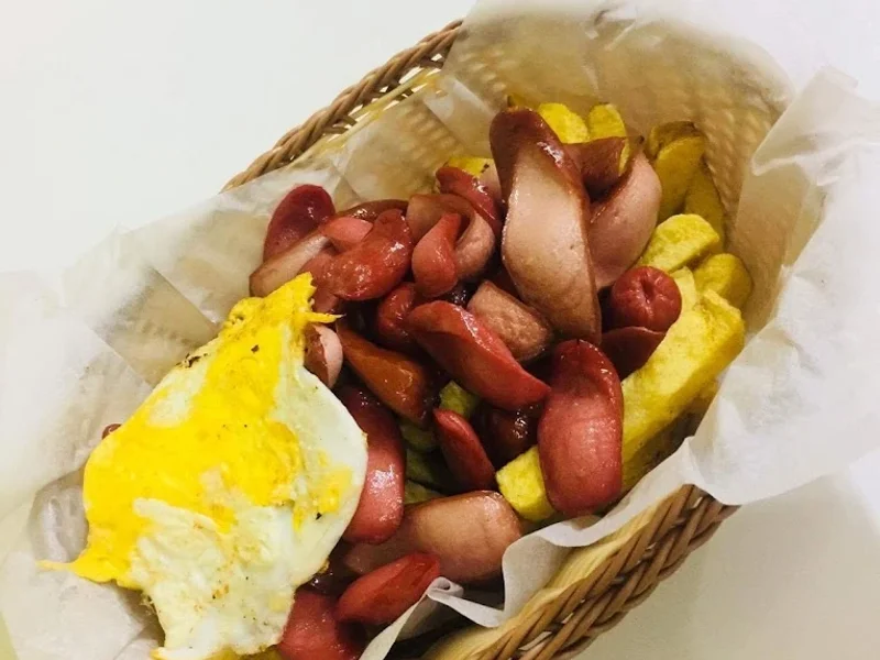 Q' komo? Sandwich y algo más...