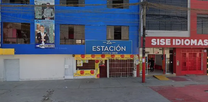 La Estacion