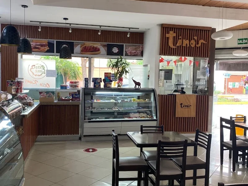 Restaurante Chicharronería Tinos