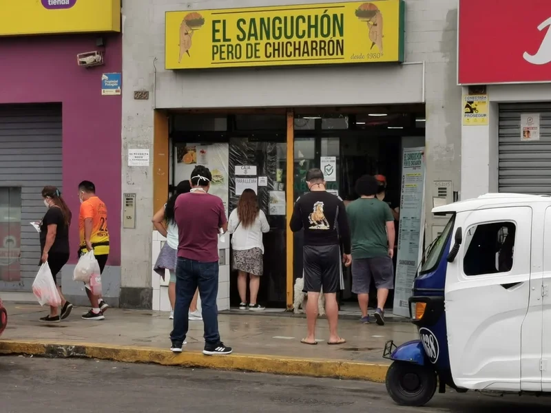 Sanguchón pero de Chicharrón