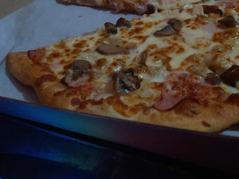 PIZZA RAUL MATELLINI - CHORRILLOS
